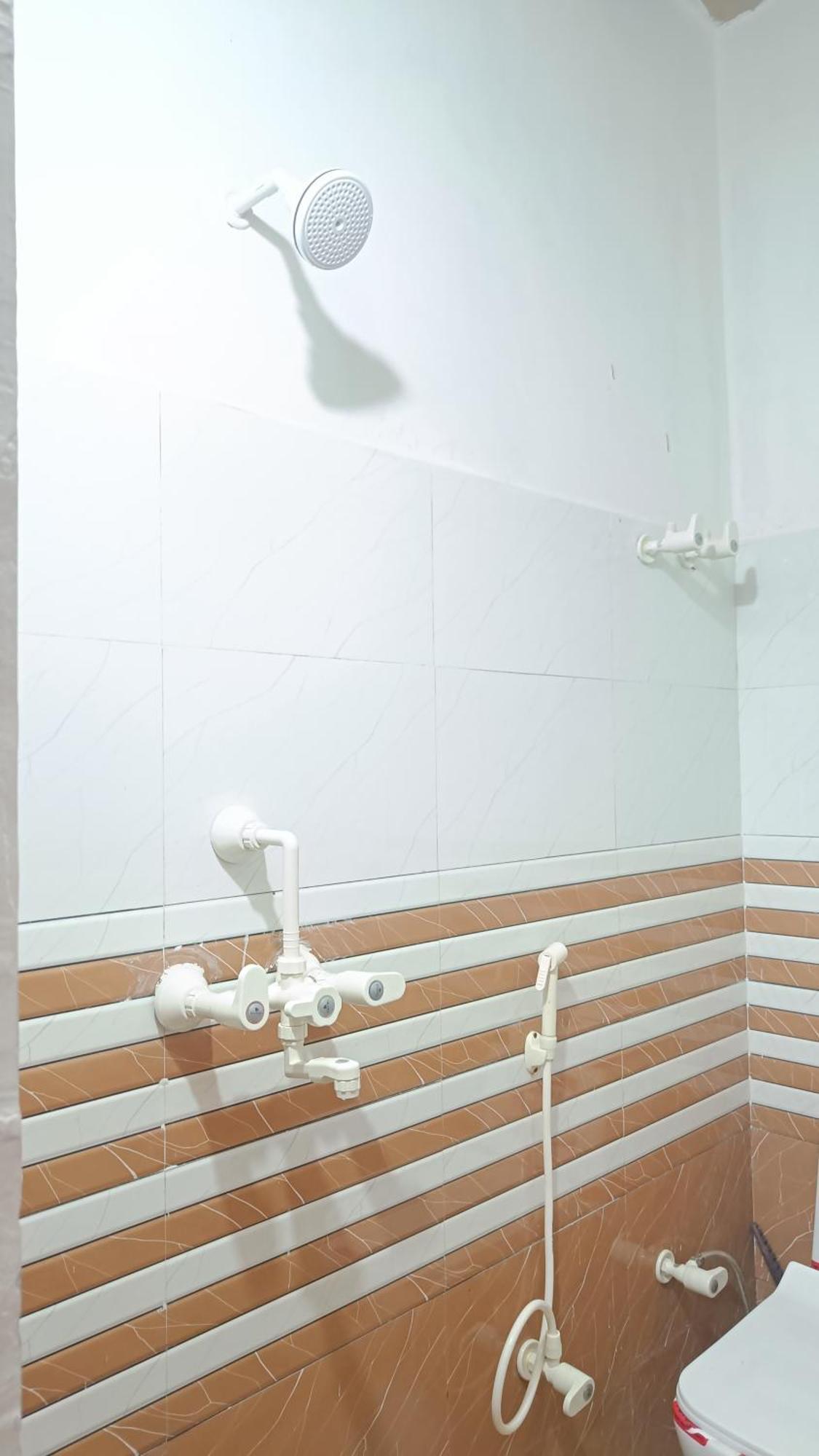 Keshav Narayan Home Stay Mathura Exterior photo